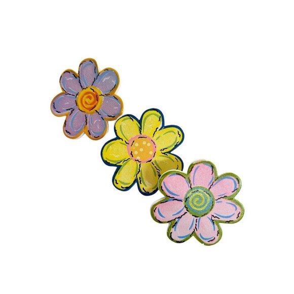 Set of 3 Pastel Flower Brooches 1.75" Diameter Pins Retro Look Plastic - Picture 5 of 6